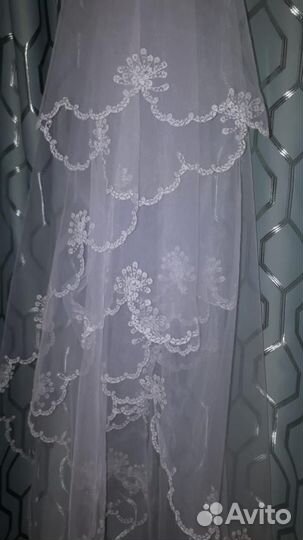 Платье свадебное