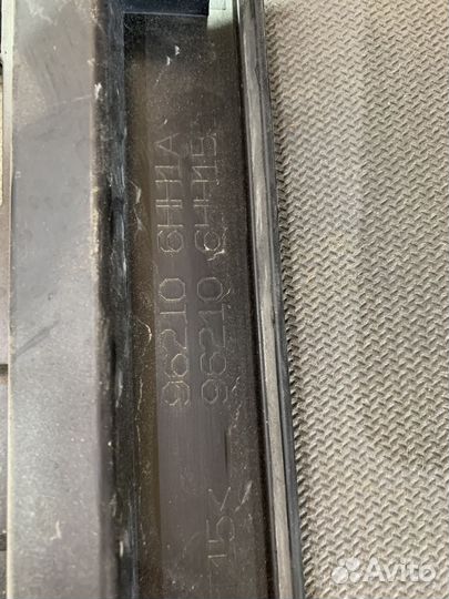 Рамка для крепления номера nissan 962106HH1A