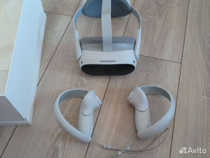 Шлем vr pico 4 128gb
