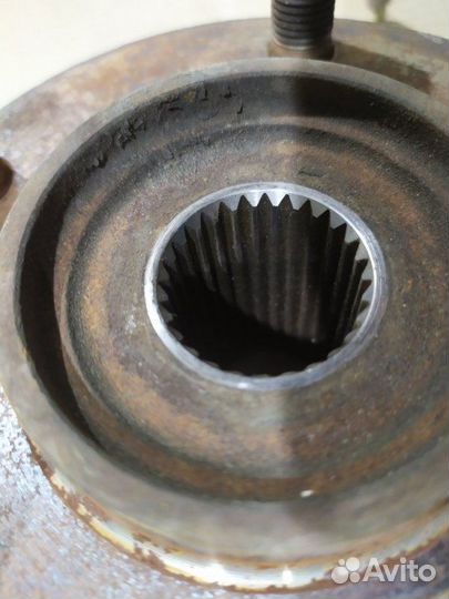 Ступица передняя Kia Ceed JD G4FA 2013