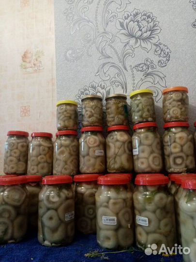 Грузди натуральные бочковые.очень вкусные 2023год