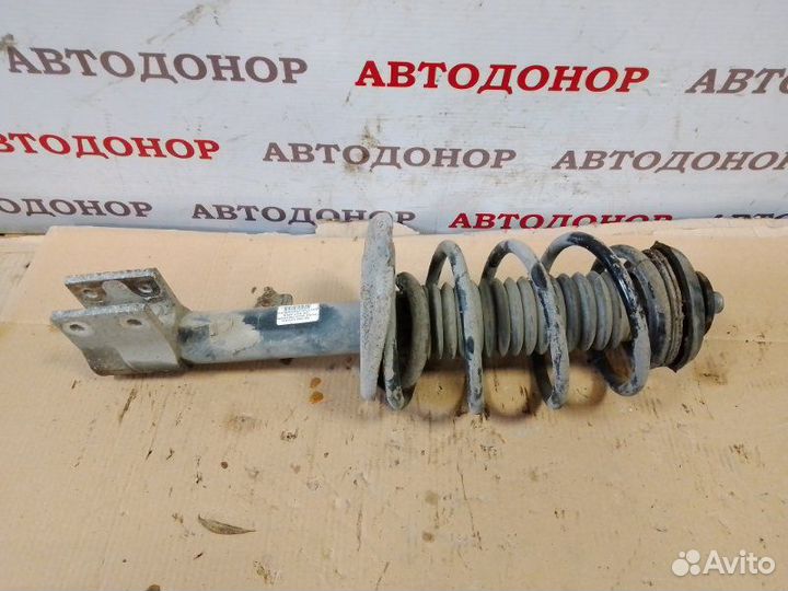 Амортизатор передний правый Peugeot 308 1.6 АКПП