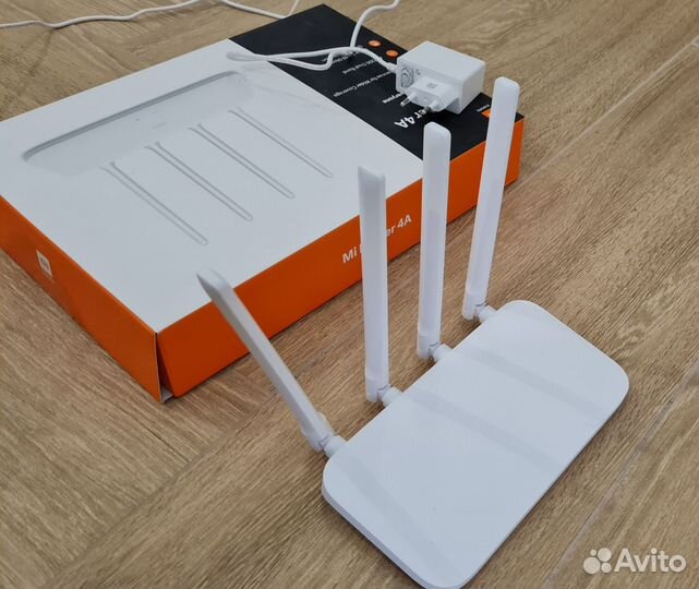 Wi-Fi роутер Xiaomi Mi WiFi Router 4C