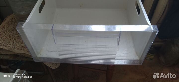 Пластиковые ящики от холодильника