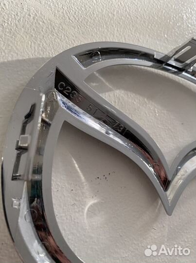 Значок mazda 6 на решетку радиатора