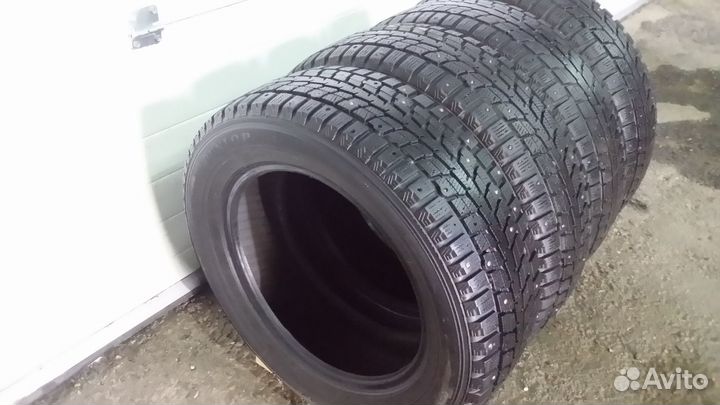 Dunlop SP Winter Ice 01 195/65 R15