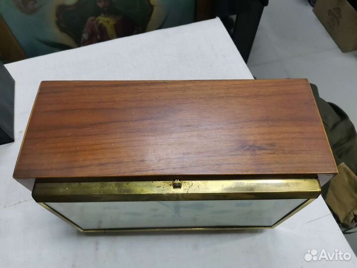 Часы настольные Янтарь СССР (Ч)