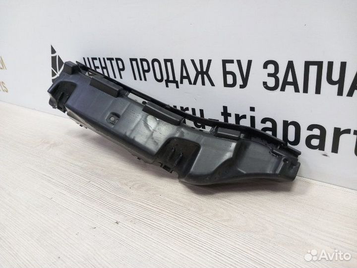 Кронштейн фары правый Bmw X7 G07 2019-2022