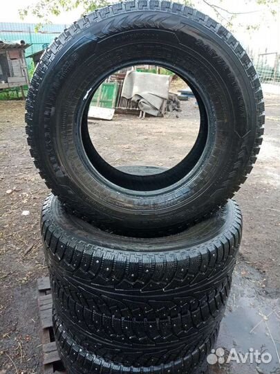 Nokian Tyres Hakkapeliitta 5 245/70 R16