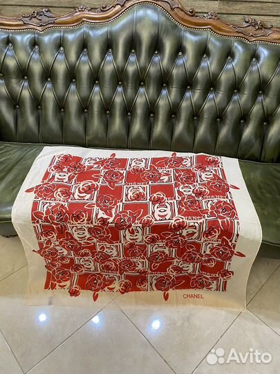 Шелковый платок chanel