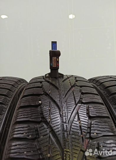 Nokian Tyres Hakkapeliitta R2 225/60 R18