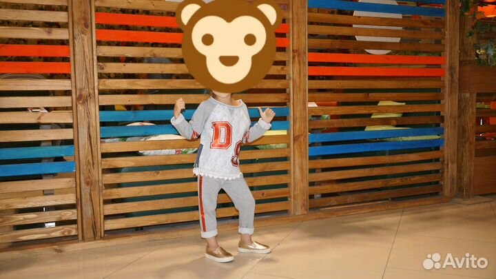 Крутой, стильный костюм для девочек