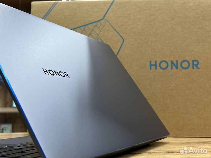 Honor MagicBook 14 (R7-5700U) 16/512Gb Space Gray