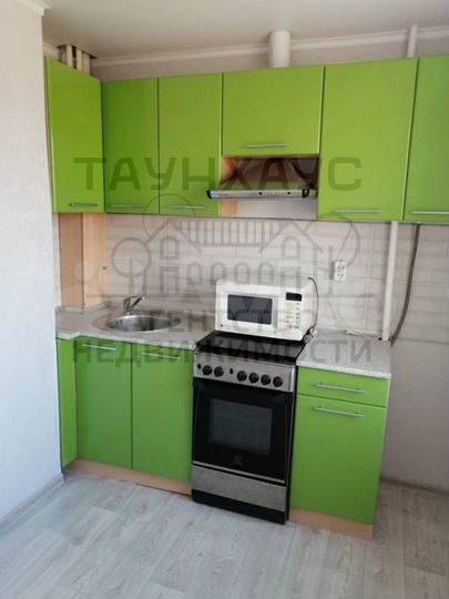 2-к. квартира, 60 м², 2/9 эт.