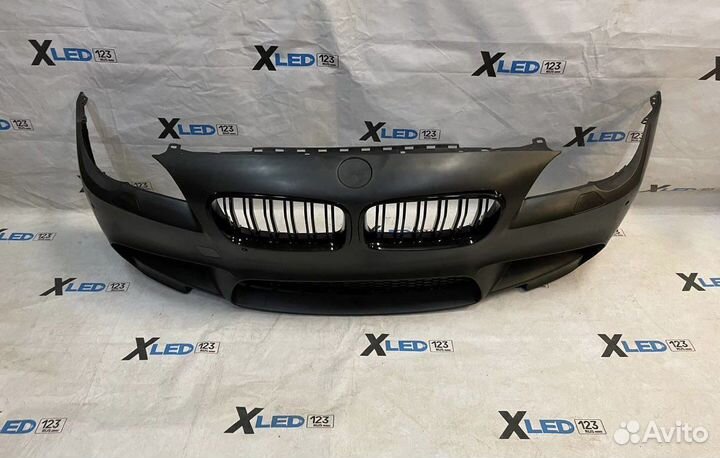 Передний бампер BMW f10 m5 под птф с ноздрями