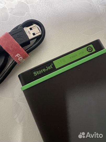 Переносной жёсткий диск Transcend 1Tb