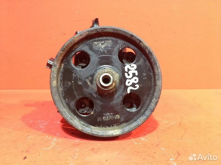 Насос гура для Ford Focus 2 hxda 1.6L (Б/У)