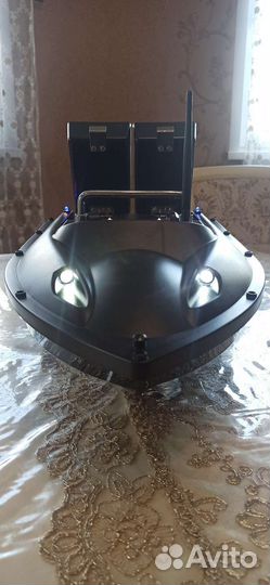 Прикормочный кораблик