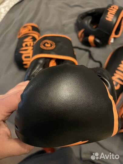 Комплект Venum Перчатки, Шлем, Шингарды, Защита