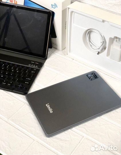Планшет umiio pro