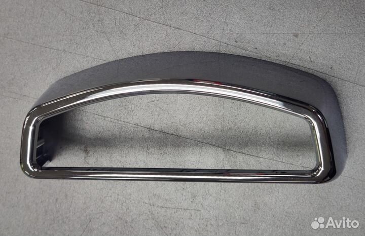 Корпус приборной панели Suzuki Boulevard M109R