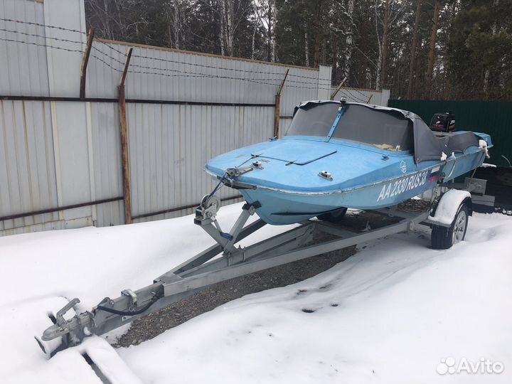 Моторная лодка Обь 3