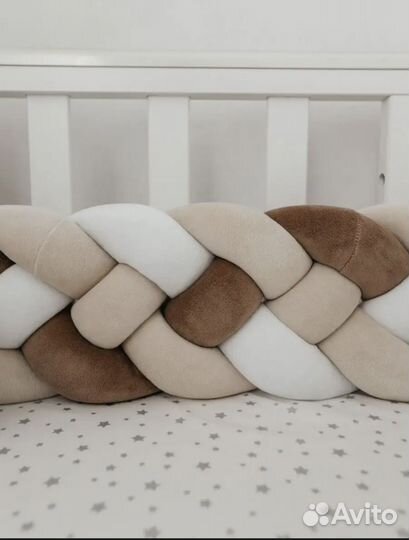 Бортик косичка в кроватку