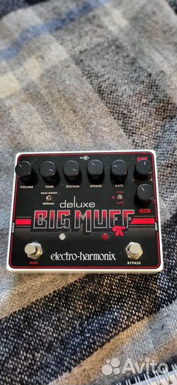 Педаль эффектов для гитары