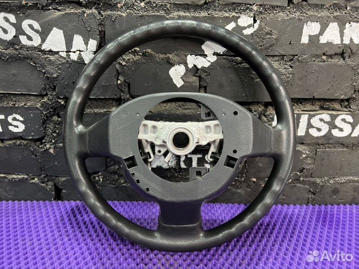 Руль Toyota Passo KGC10-0263924 1KR 2009