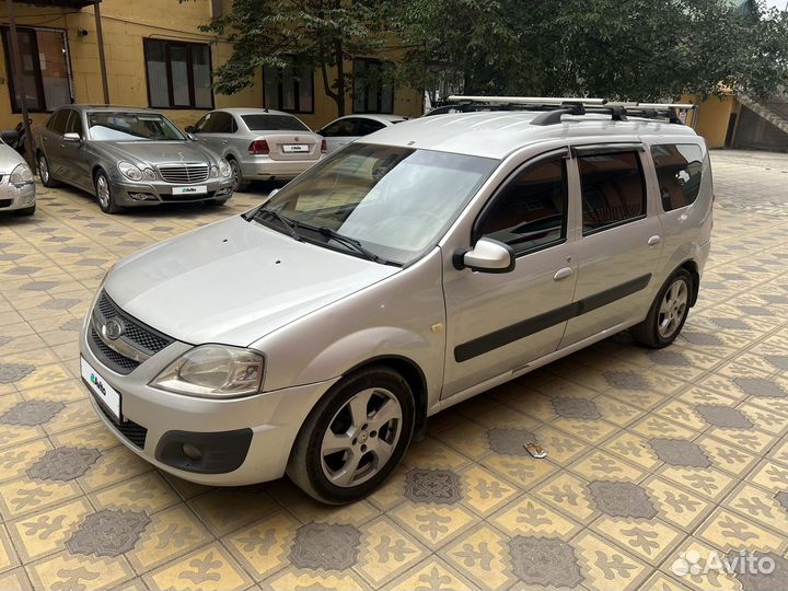 LADA Largus 1.6 МТ, 2013, 277 000 км