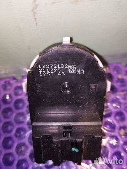 Блок управления зеркалами Chevrolet Cruze