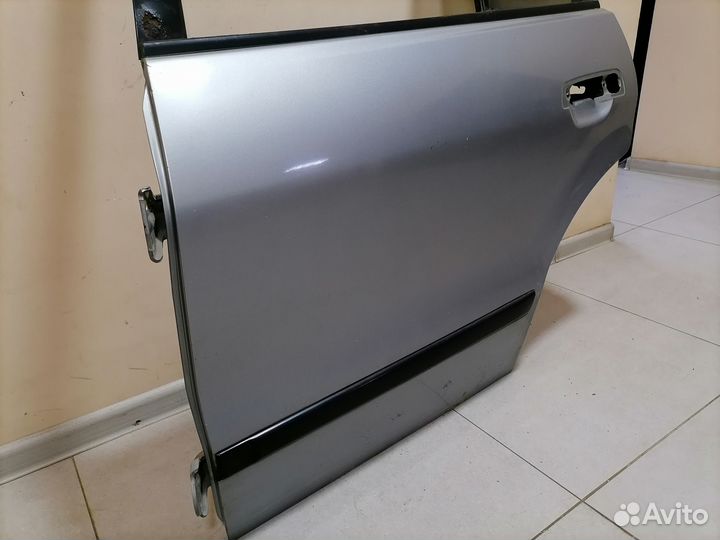 Дверь задняя левая Mitsubishi Galant 1997-2003