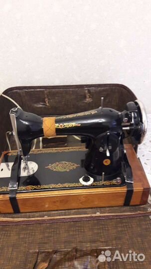 Швейная машина