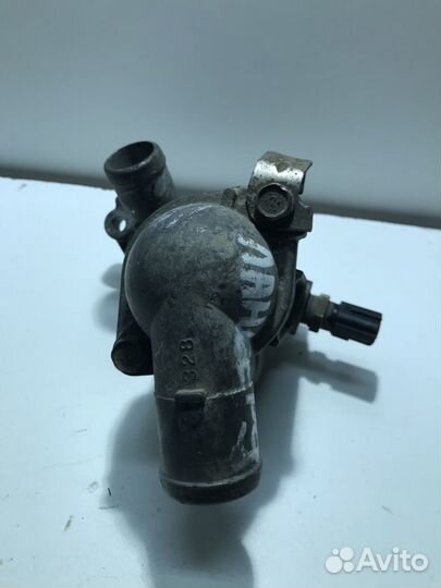 Корпус термостата Mitsubishi Lancer 9