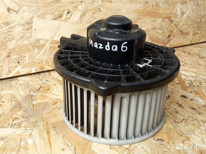 Моторчик печки Mazda 6 GG