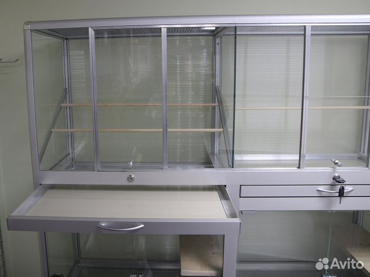 Клетки витрины для зоомагазинов