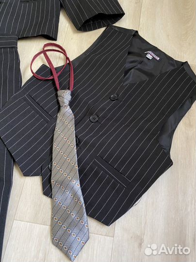 Костюм тройка для мальчика