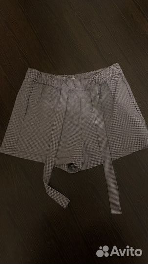 Женские шорты