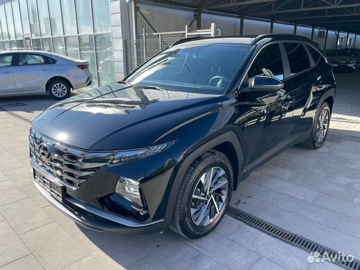 Hyundai Tucson 2.0 AT, 2022, 1 900 км