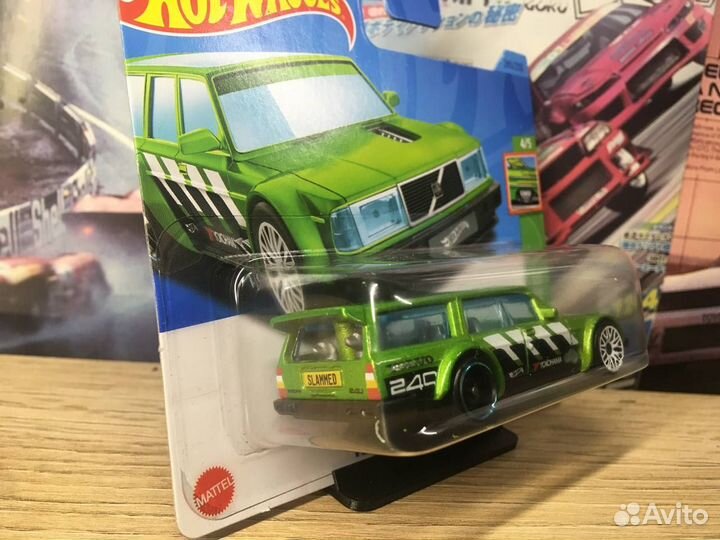 Hot Wheels Volvo 240 Drift Wagon