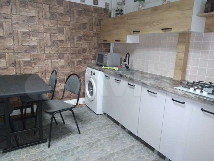 Комната 13 м² в 1-к., 1/2 эт.