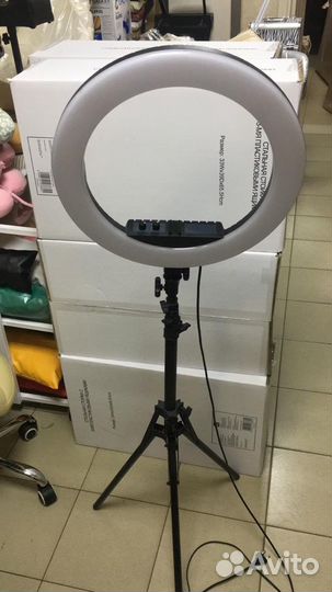 Лампа кольцевая