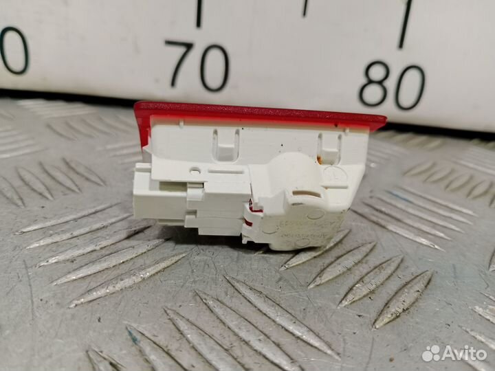 Б/У Фонарь подсветки двери передней#014