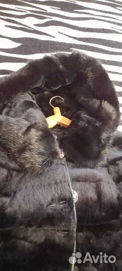 Шуба мутоновая с капюшоном 42 44