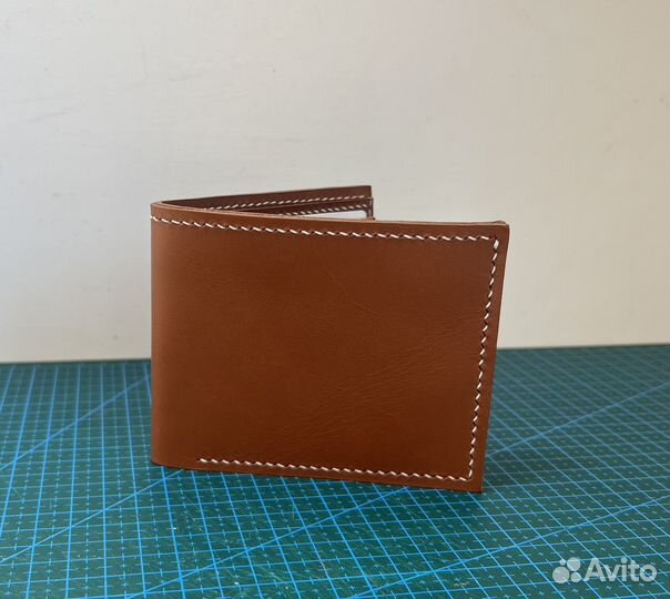 Портмоне бифолд мужское ручной работы