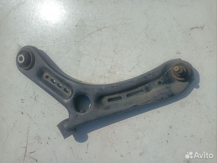 Рычаг передний левый Geely Coolray Sx11