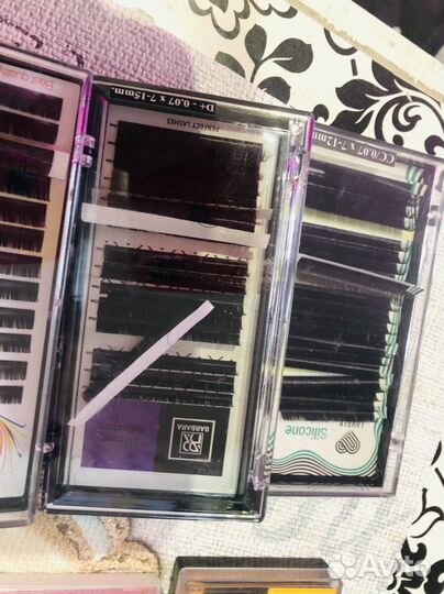 Для наращивания ресниц