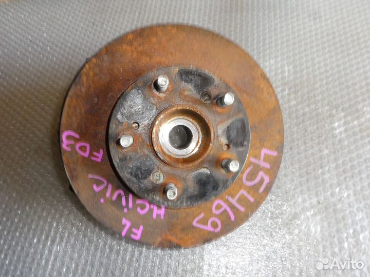 Передний левый поворотный кулак Honda Civic 4D