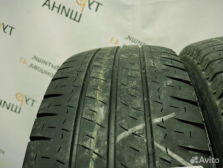 Michelin Agilis 235/65 R16 94Y