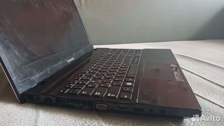 Ноутбук Samsung на запчасти